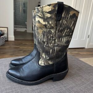 Mason Black cameo cowboy boots Footwear 9D new w/o box